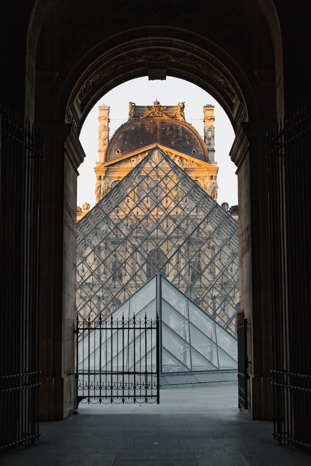 Paris entdecke die Stadt der Liebe